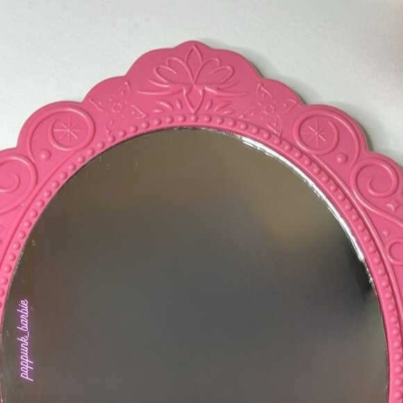 Wicked Dual-Sided Hand Mirror Glinda Pink & Elphaba Green Mirror NEW SHIPS FAST - Picture 8 of 14